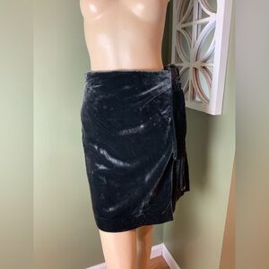 Ann Taylor Black Grey Velvet Pencil Skirt size 2